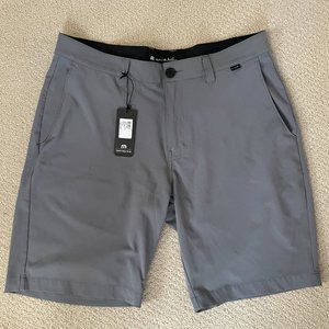 Travis Mathew Starnes Golf Shorts - Men's 34 - Gray